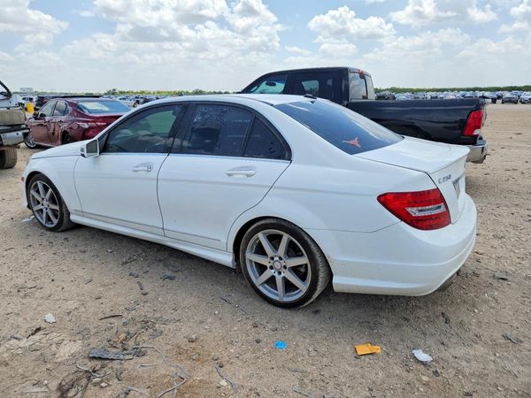 2014 MERCEDES-BENZ C C250
