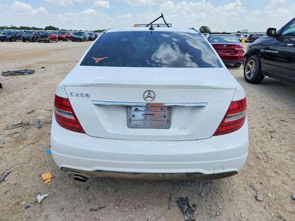 2014 MERCEDES-BENZ C C250