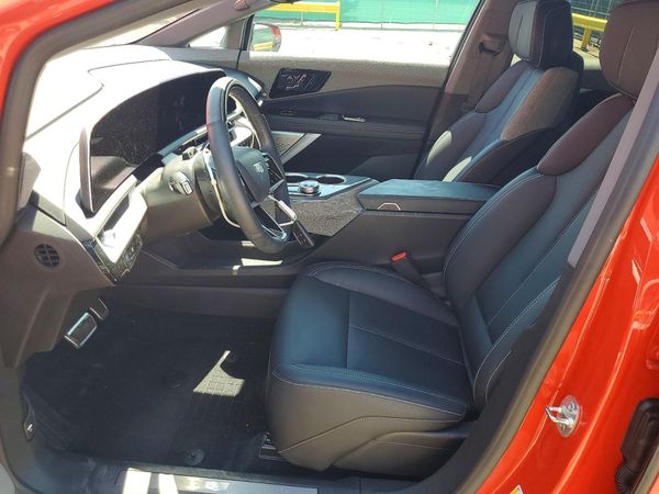 2025 CADILLAC OPTIQ Sport 1