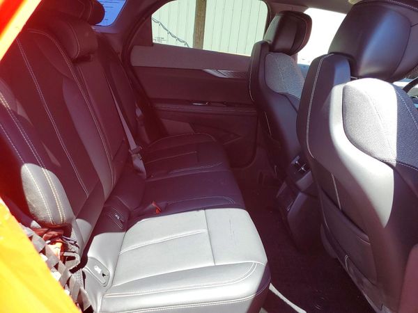 2025 CADILLAC OPTIQ Sport 1