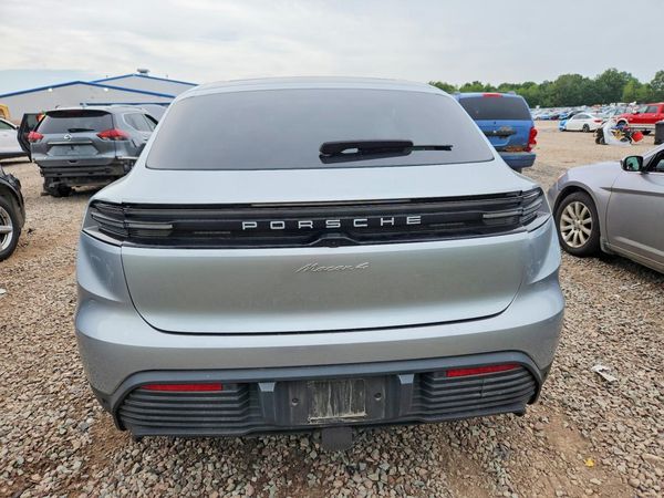 2024 PORSCHE MACAN 4 Electric