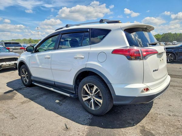 2018 TOYOTA RAV4 Adventure/XLE