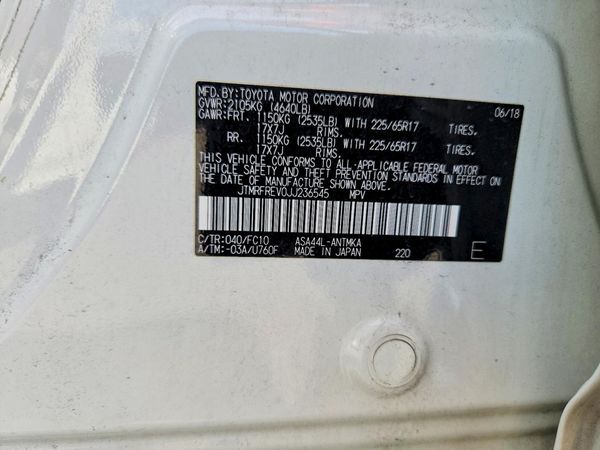 2018 TOYOTA RAV4 Adventure/XLE