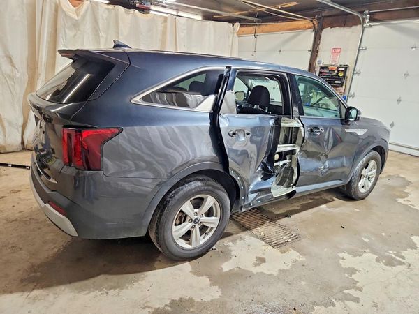 2024 KIA SORENTO