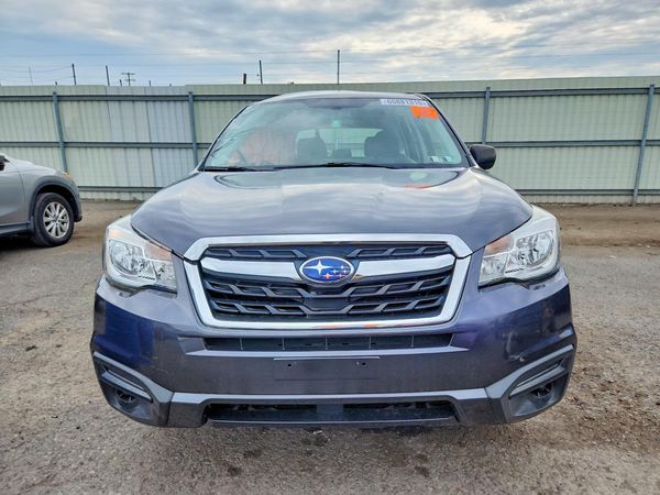 2018 SUBARU FORESTER Base