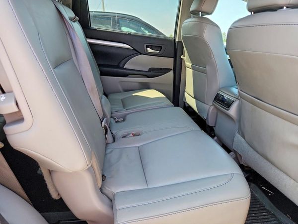 2016 TOYOTA HIGHLANDER Base/Hybrid