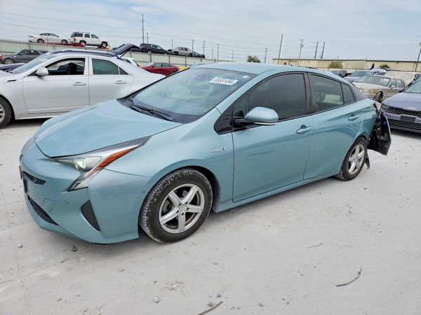 2017 TOYOTA PRIUS