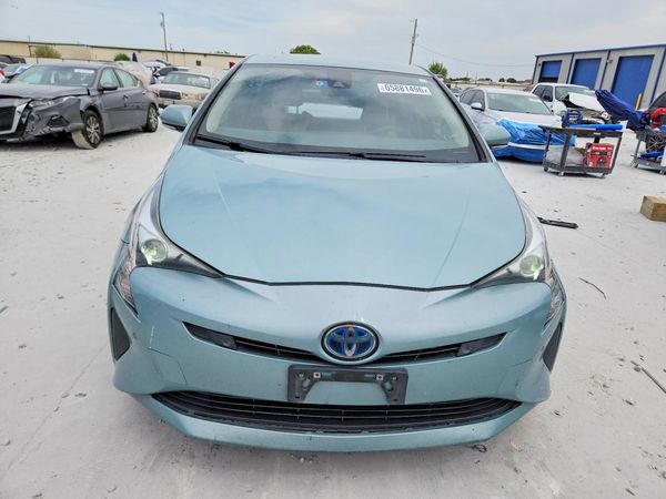 2017 TOYOTA PRIUS
