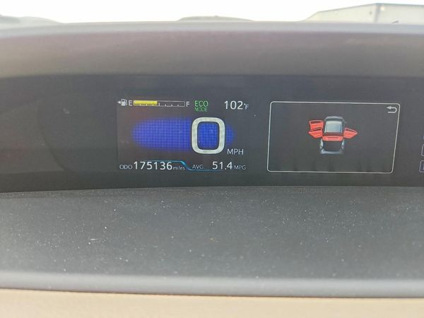2017 TOYOTA PRIUS
