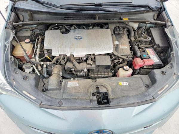 2017 TOYOTA PRIUS