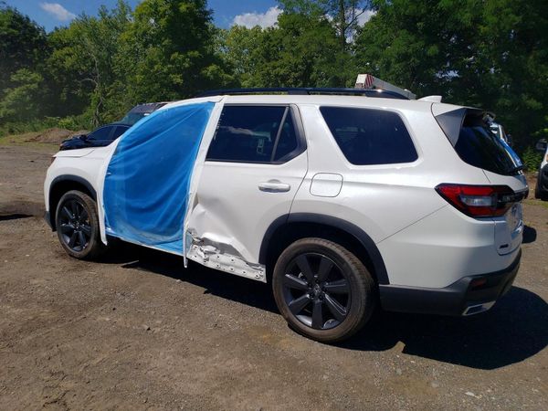 2025 HONDA PILOT SPORT