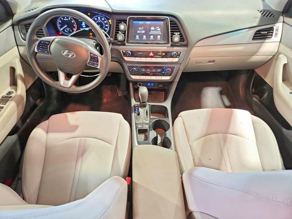 2018 HYUNDAI SONATA SE, Eco