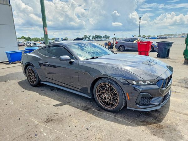 2024 FORD MUSTANG GT