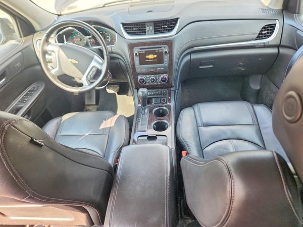 2017 CHEVROLET TRAVERSE 2LT