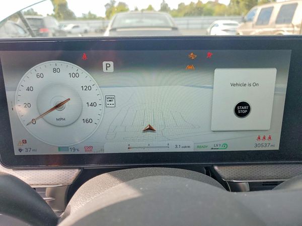 2024 GENESIS GV60 AWD Advanced with 20"