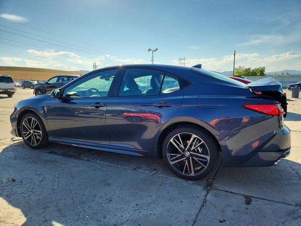 2026 TOYOTA CAMRY