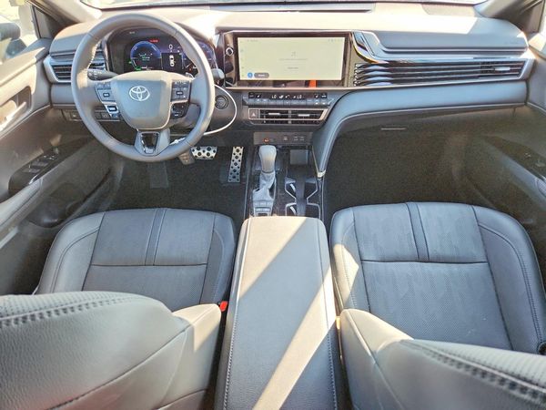2026 TOYOTA CAMRY