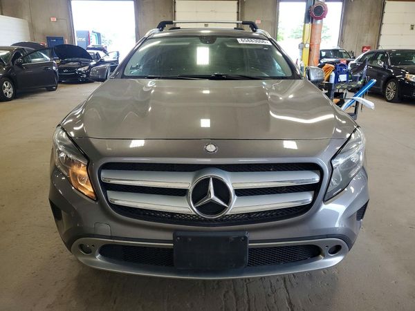 2015 MERCEDES-BENZ GLA GLA250 4-MATIC