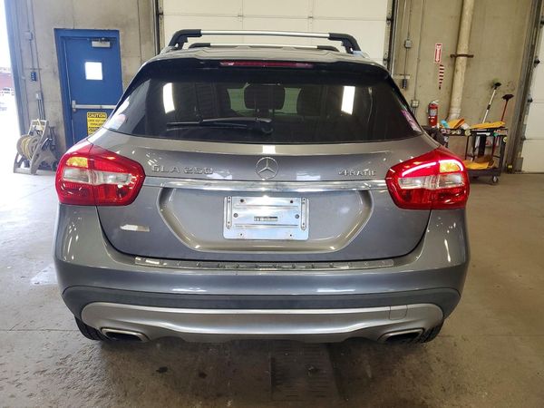 2015 MERCEDES-BENZ GLA GLA250 4-MATIC