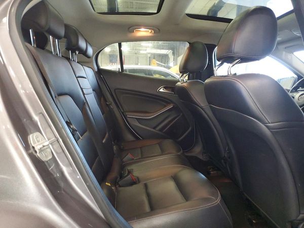2015 MERCEDES-BENZ GLA GLA250 4-MATIC