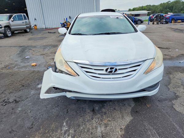 2014 HYUNDAI SONATA GLS/ GLS Popular