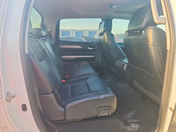 2015 TOYOTA TUNDRA Platinum Grade — PSRS
