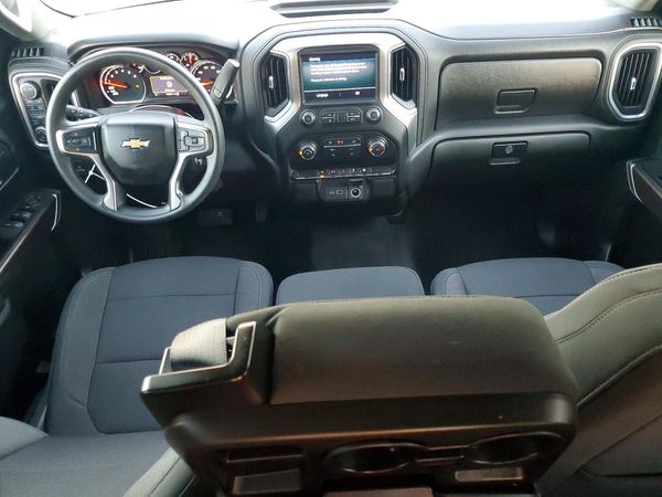 2021 CHEVROLET SILVERADO LT