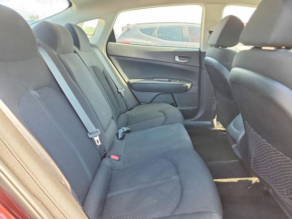 2019 KIA OPTIMA LX, S