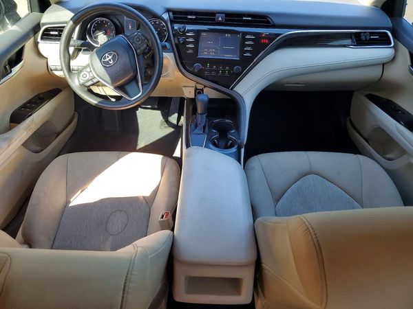 2018 TOYOTA CAMRY