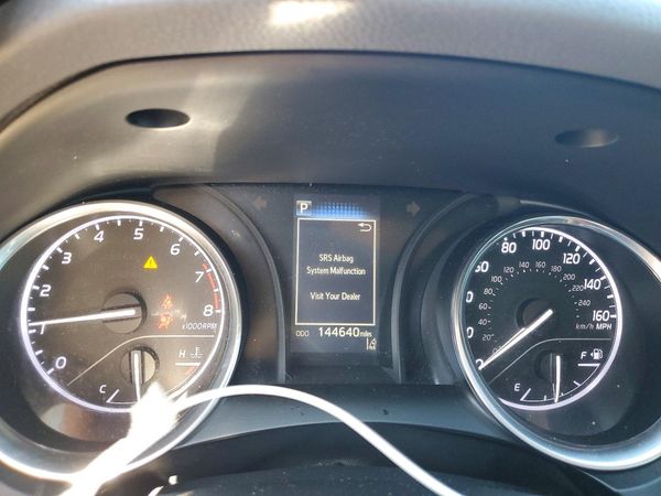 2018 TOYOTA CAMRY