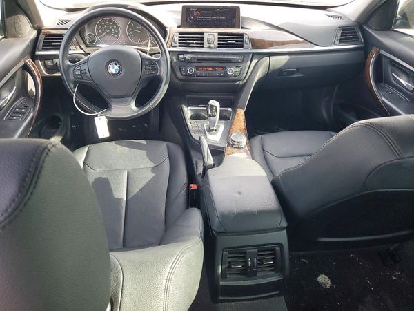 2015 BMW 320 SA