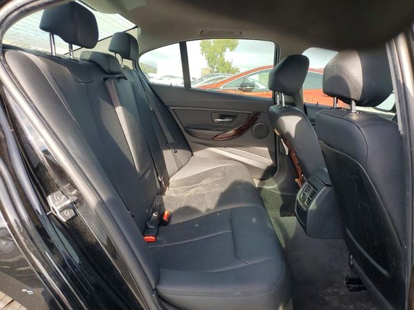 2015 BMW 320 SA