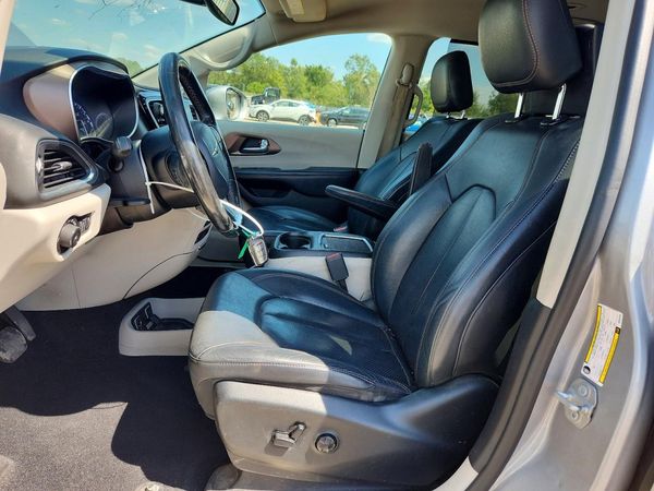 2019 CHRYSLER PACIFICA Touring L Plus