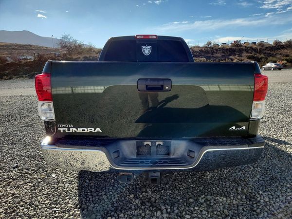2012 TOYOTA TUNDRA SR5