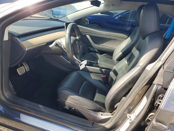 2019 TESLA MODEL 3