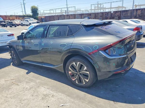 2024 KIA EV6
