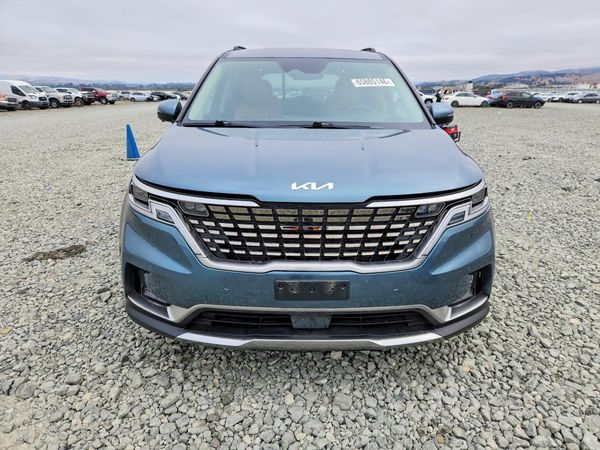 2024 KIA CARNIVAL