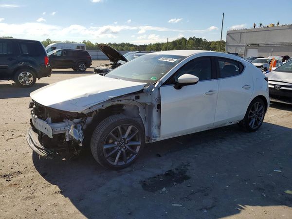 2020 MAZDA 3