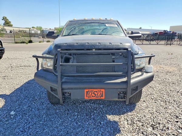 2018 RAM 2500 ST CREW CAB 4X4