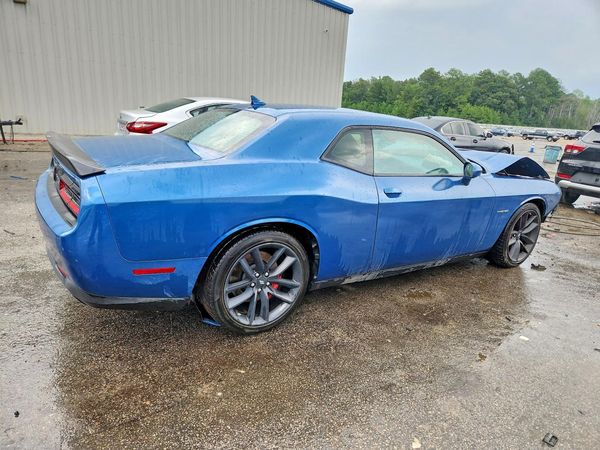 2022 DODGE CHALLENGER