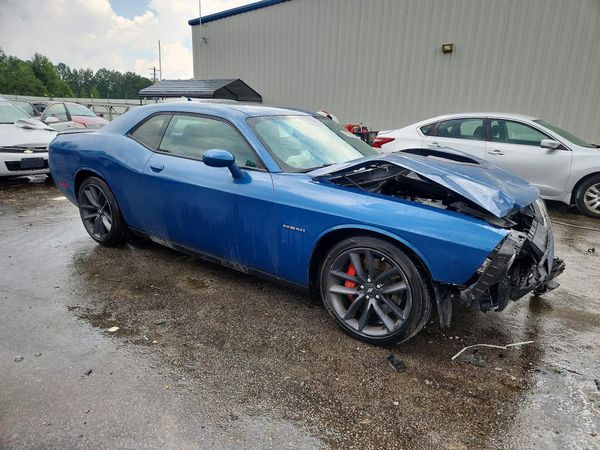 2022 DODGE CHALLENGER