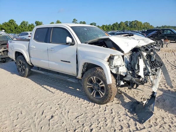 2018 TOYOTA TACOMA