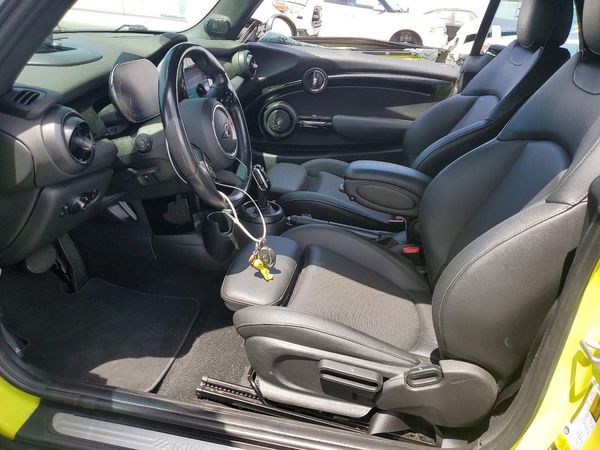 2024 MINI COOPER