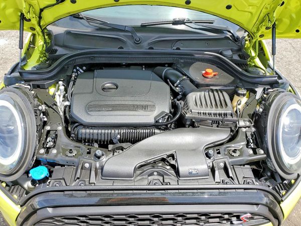 2024 MINI COOPER