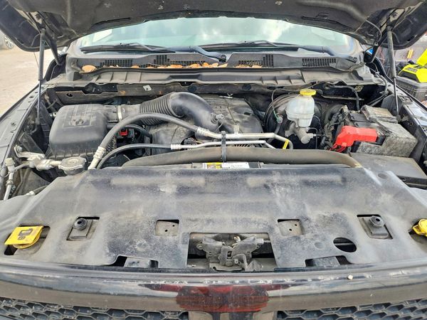 2018 RAM 1500 ST QUAD CAB 4X4