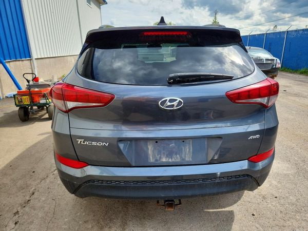 2016 HYUNDAI TUCSON