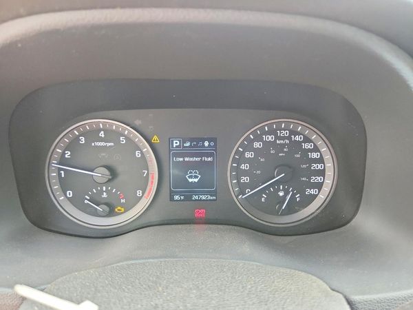 2016 HYUNDAI TUCSON