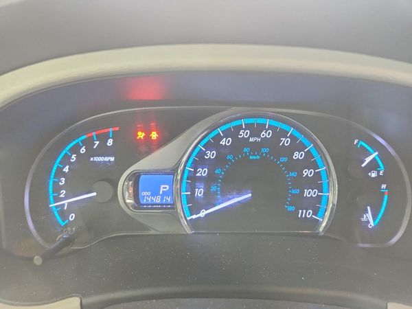 2014 TOYOTA SIENNA