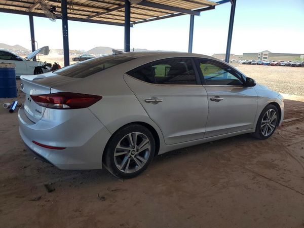 2017 HYUNDAI ELANTRA
