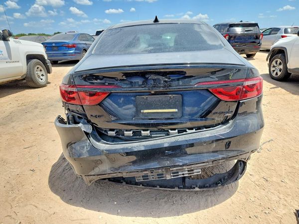 2022 JAGUAR XF